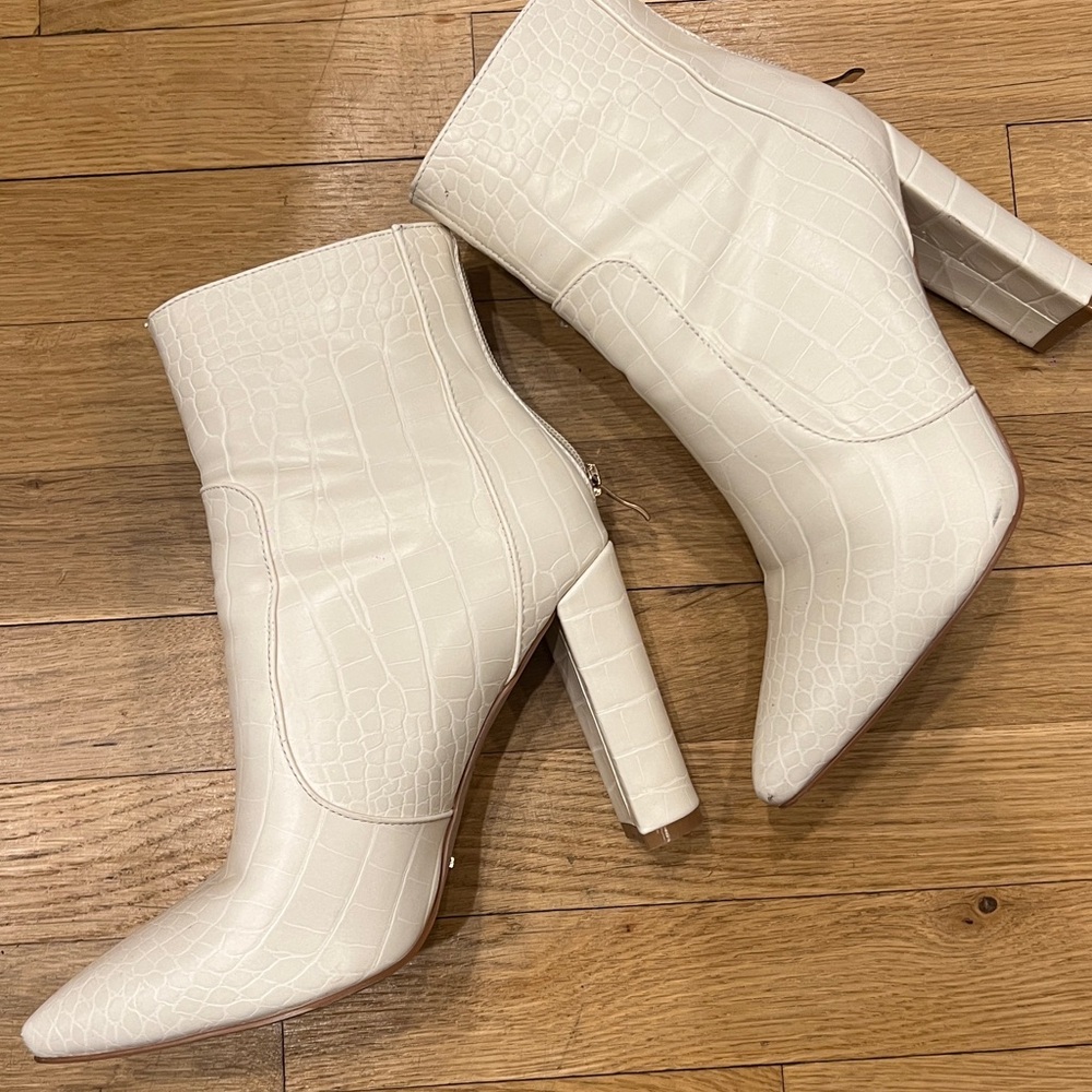 Billini Off-White Croc-Patterned Heeled Boots